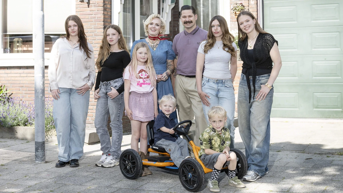Lisa Bal (36) uit Een Huis Vol nam de kinderen van haar overleden zus in huis: ’Jeugdzorg zou de voogdij krijgen, daar ben ik voor gaan liggen’