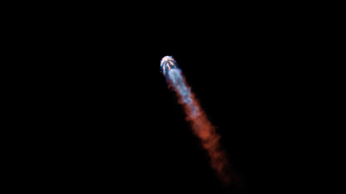 Afgedankte SpaceX-raket knalt woensdag met zeven keer de geluidssnelheid tegen de maan: ’Het wordt druk daarboven’