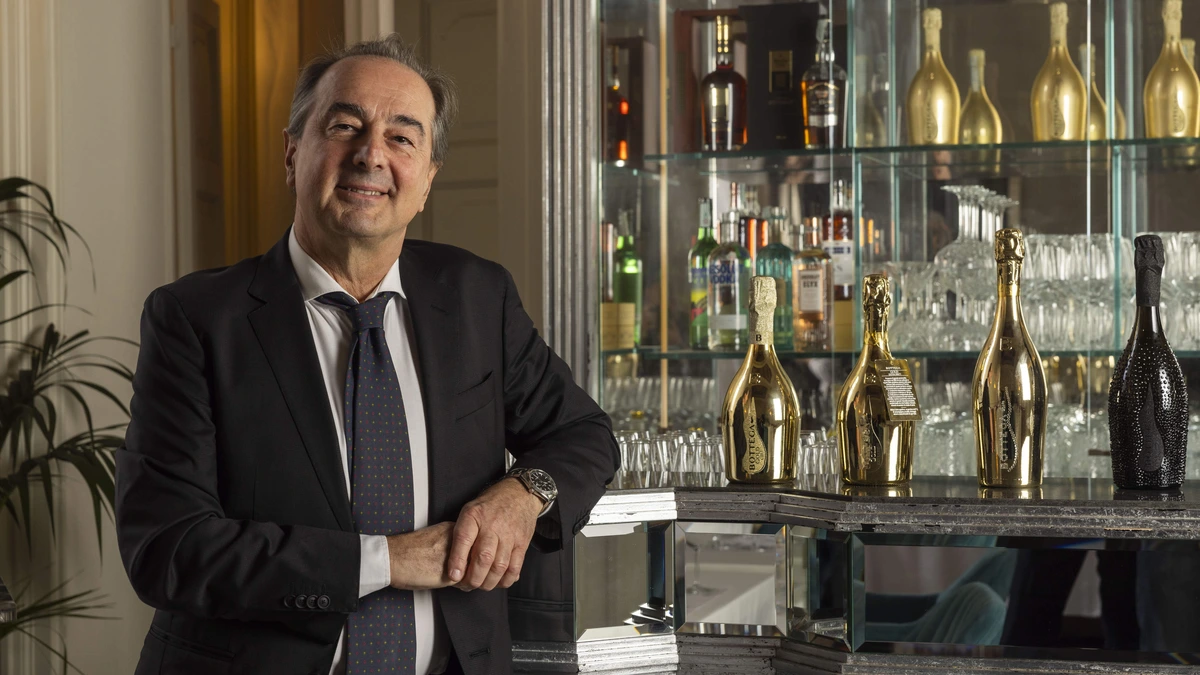 Prosecco-genie Sandro Bottega doet boekje open over slimme marketing: ’Gouden flessen gooi je niet in de glasbak’