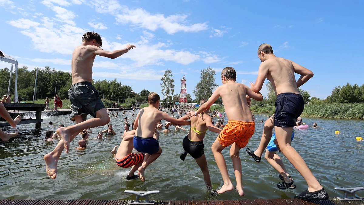 Duizenden waterscouts beleven deze zomer droomkamp in Zeewolde: ’Met alle deelnemers tegelijk samen, dat geeft een mooi gevoel’