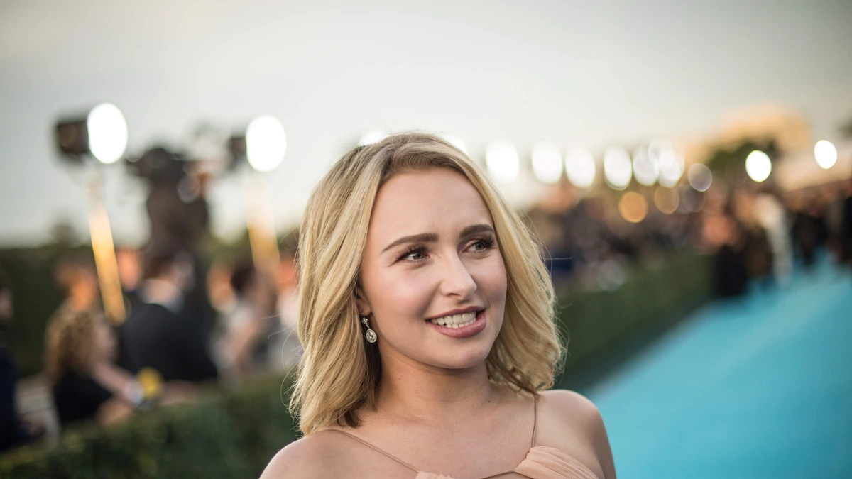 Kritiek op moeder Hayden Panettiere na reactie overlijden dochter: ’Bedankt voor niets, mam’