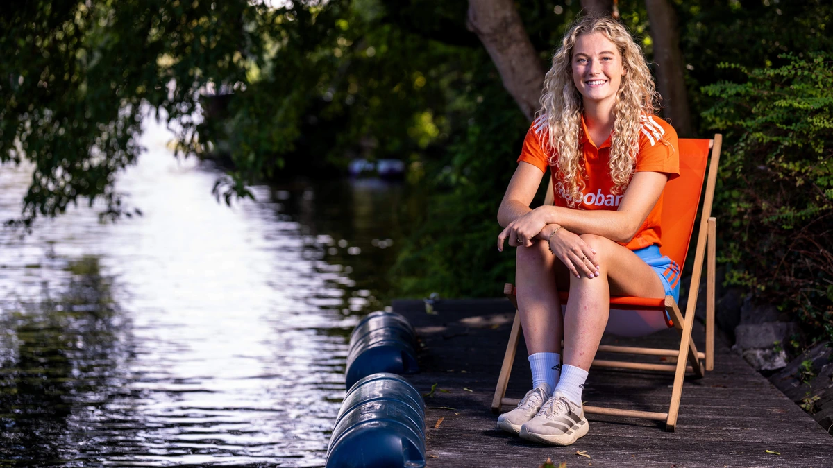 Hét gezicht van Oranje: sterspeelster Yibbi Jansen is letterlijk en figuurlijk haar eigen merk