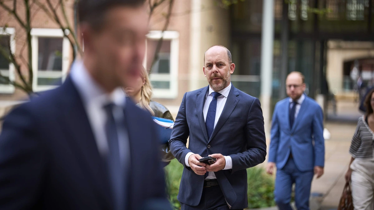 Tijd dringt voor gemeenten zonder azc: kwestie van weken voordat kabinet dwang gaat toepassen
