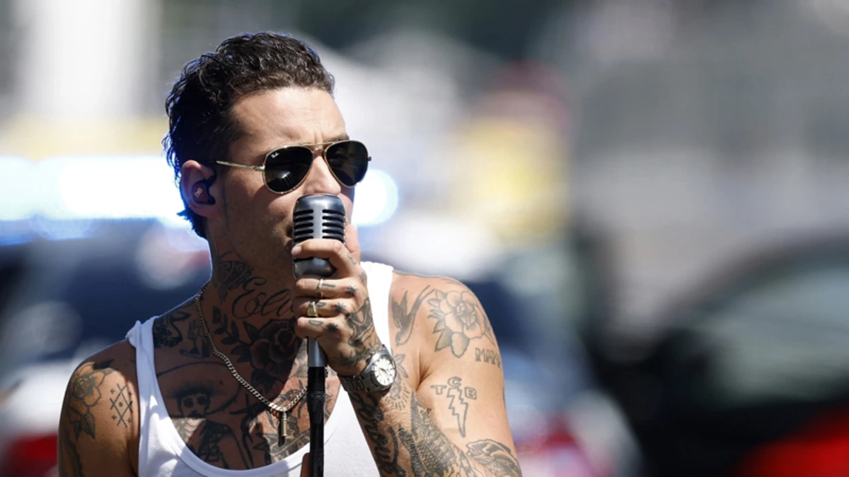 Douwe Bob richt pijlen op Amerika: ‘Ik voel wel dat ik erg goed ben in wat ik doe’