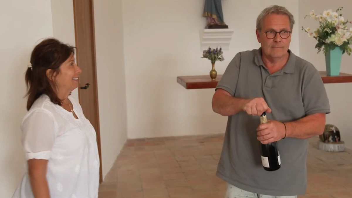 B&B vol liefde: wie benoemt de dikke buik-olifant in de kamer?