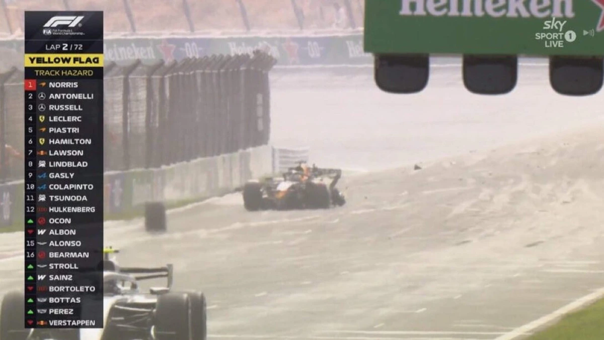 LIVE Formule 1 | Drama voor Max Verstappen: Nederlander crasht in de eerste ronde tijdens thuisrace