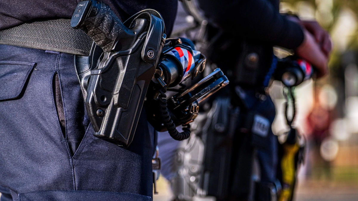 Man (20) uit Bergen op Zoom vast in onderzoek naar terrorisme: ’Wilde zich mogelijk aansluiten bij Islamitische Staat’