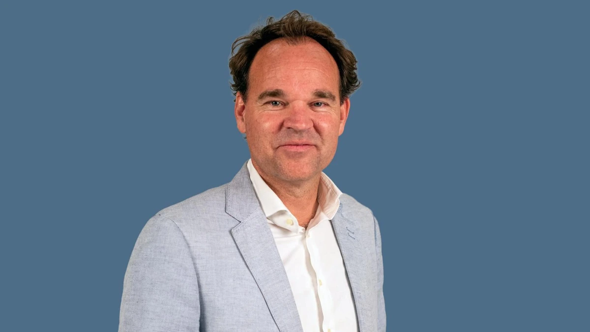 Joost Derks: vuilnisbakheld en dalende inflatie zetten pond op scherp