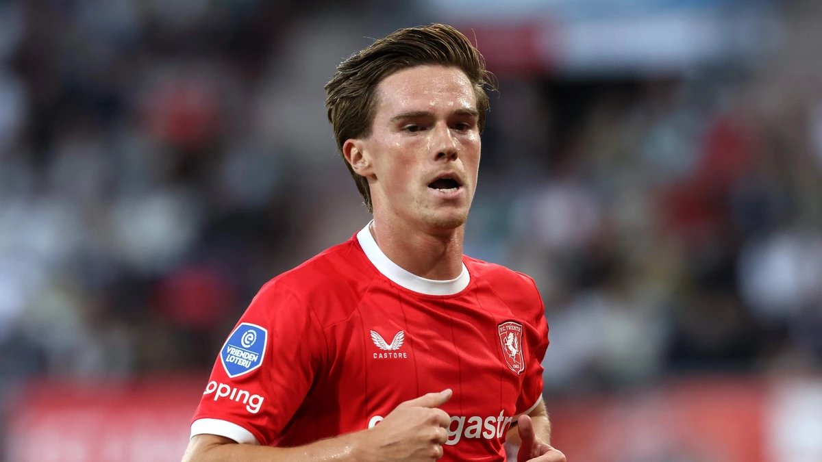 LIVE Conference League | FC Twente heeft geen moeite met DAC 1904 en gaat met voorsprong de rust in