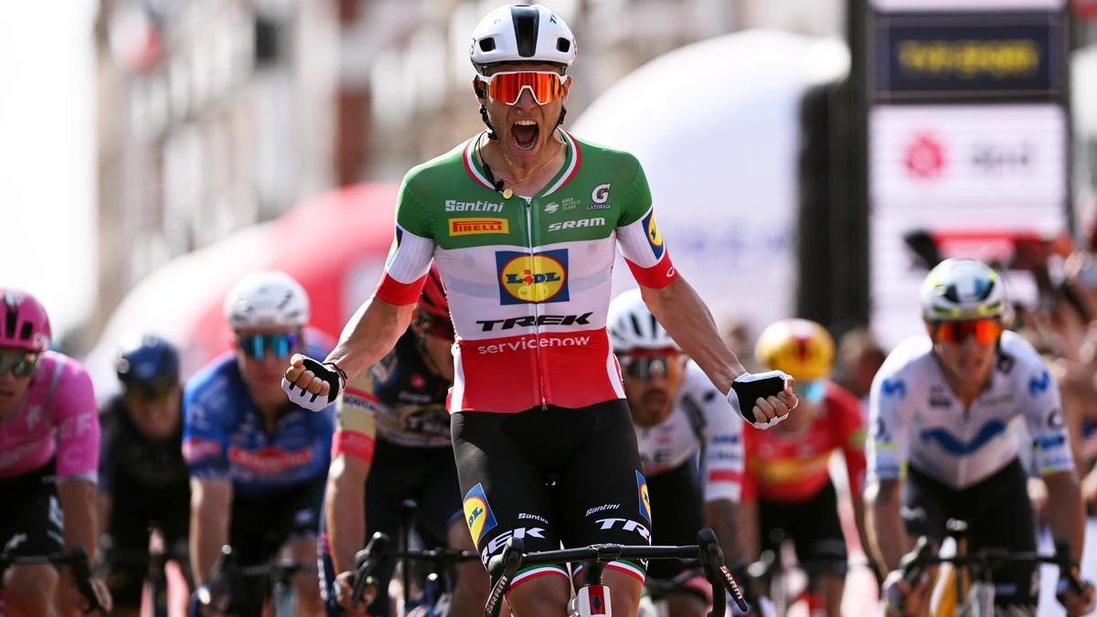 Jonathan Milan wint openingsrit Ronde van Polen na massasprint