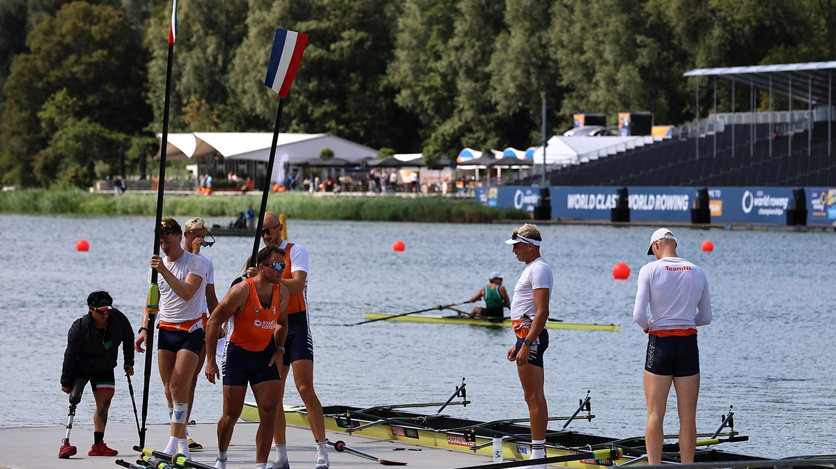 Topsportdrukte in Amsterdamse Bos met WK hockey én roeien tegelijkertijd: ’We schrokken toen we dit hoorden’