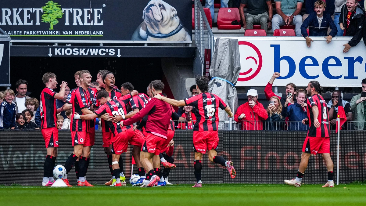 Excelsior slaat in extra tijd toe en wint Rotterdamse derby van Sparta