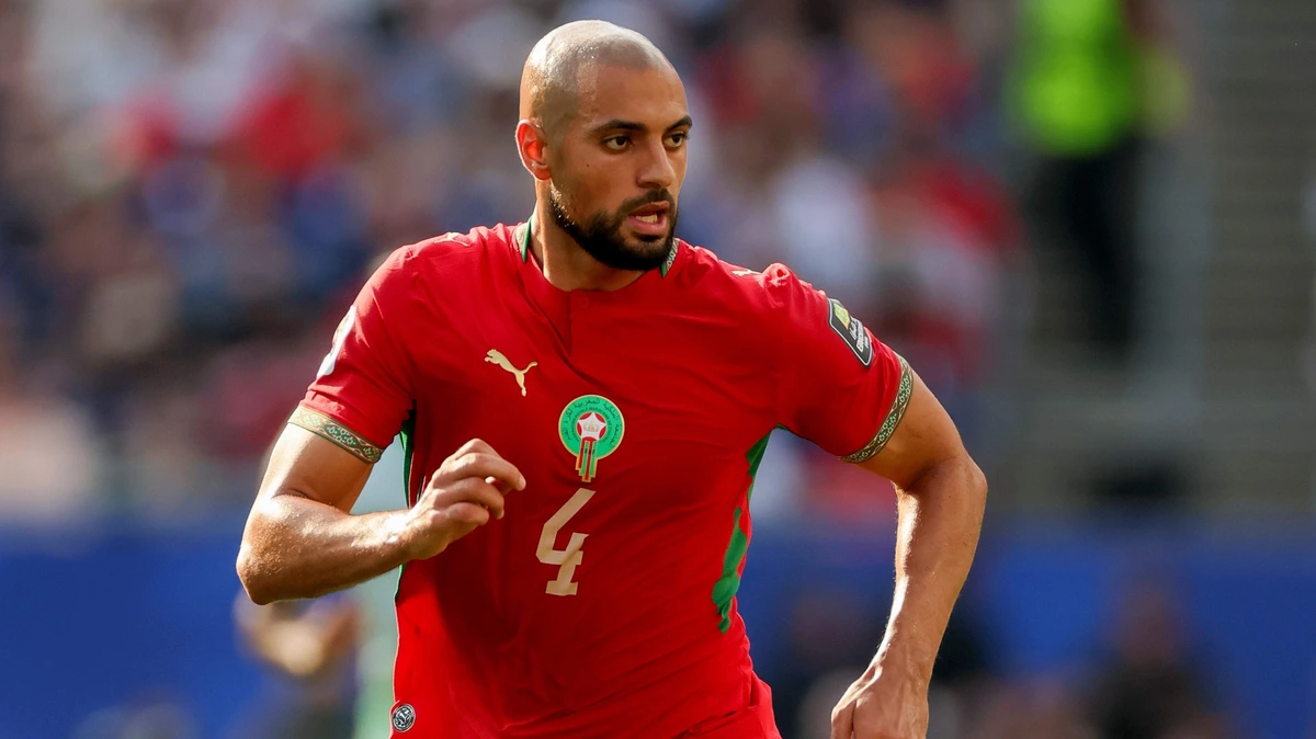 Deal rond: Sofyan Amrabat (30) tekent voor twee jaar bij Ajax