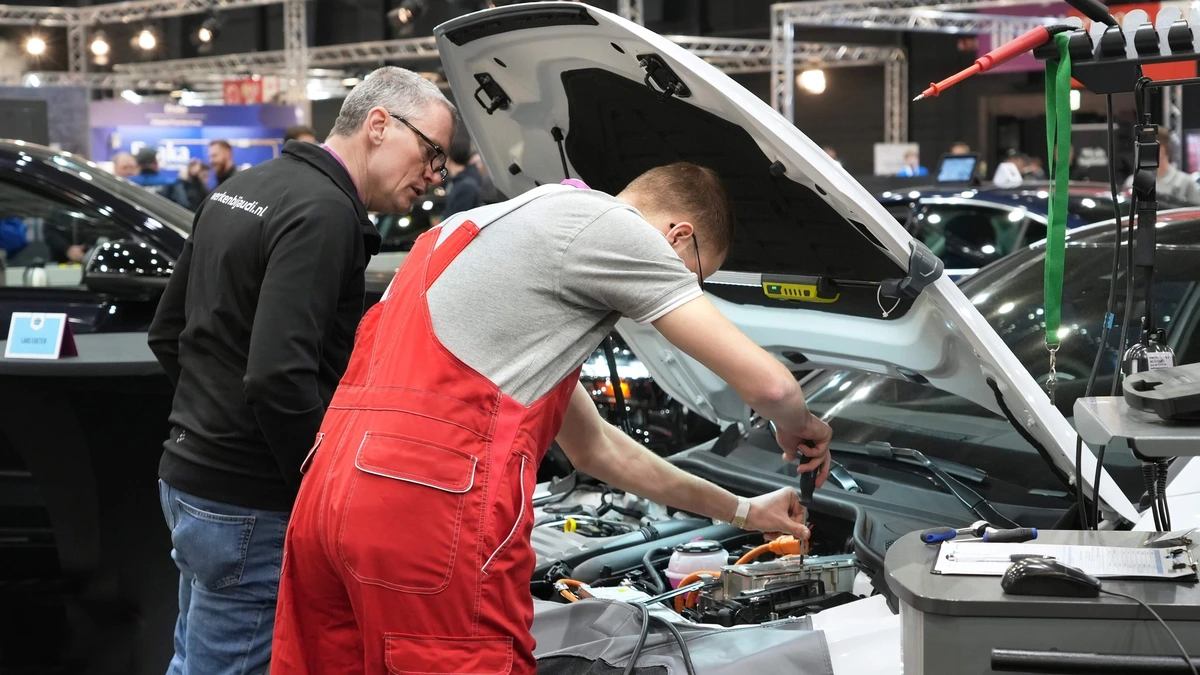 Explosie aan juridische geschillen tussen autokopers en -verkopers: ’Voertuigen steeds complexer en rechten consument uitgebreid’