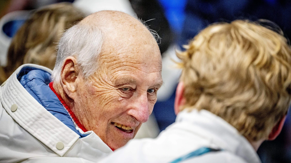Gezondheid van Noorse koning Harald (89) verslechterd, vorst weer in ziekenhuis opgenomen: ’Hij is nu wel stabiel’