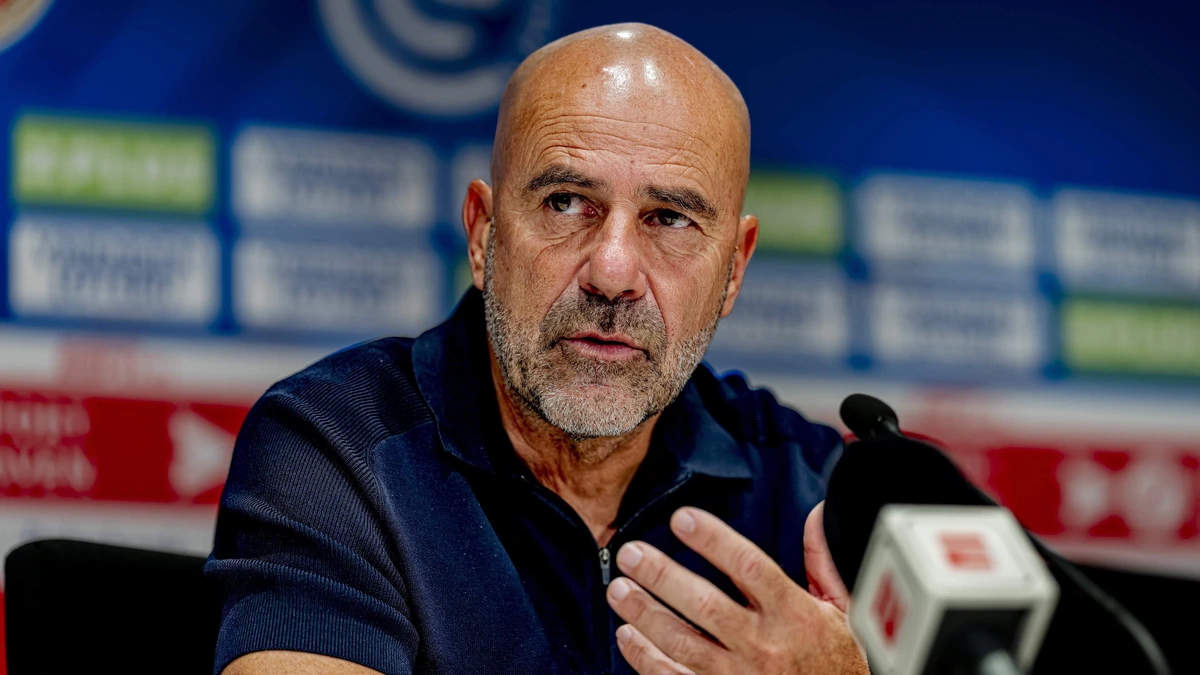 Peter Bosz kan direct een beroep doen op aanwinst Lutsharel Geertruida: ’Hij levert kwaliteit’