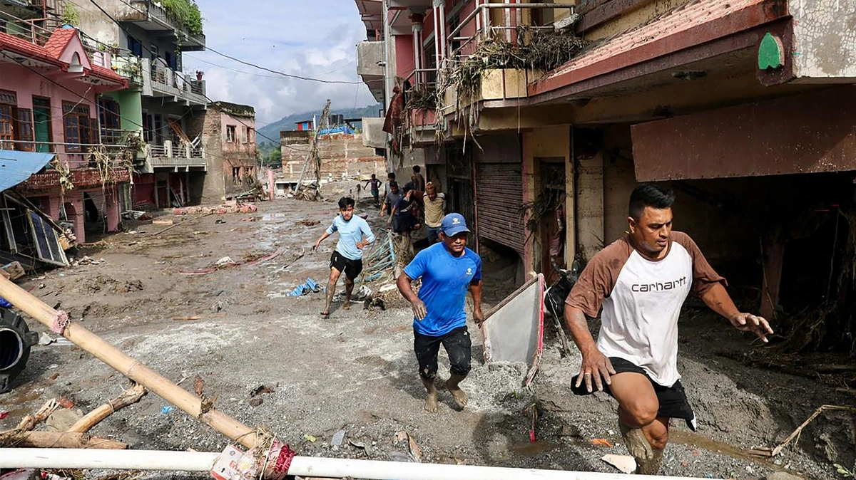 LIVE | Ministerie BuZa houdt rekening met enkele Nederlandse vermisten in Nepal