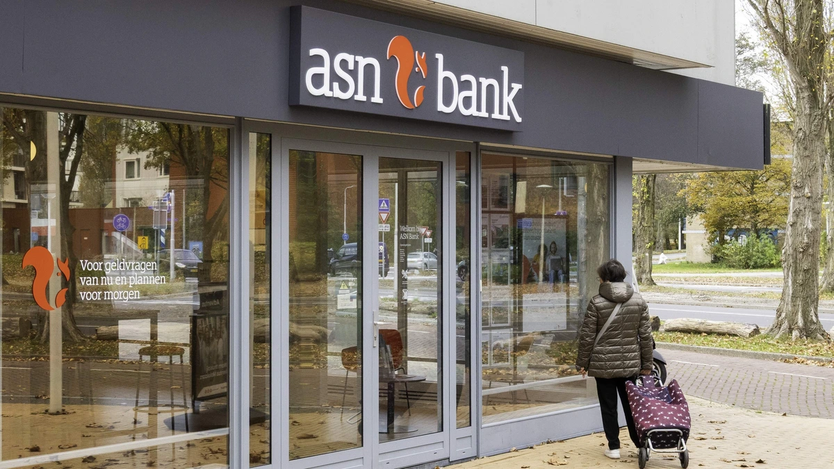 Meer winst voor ASN Bank, onder meer door lagere personeelskosten
