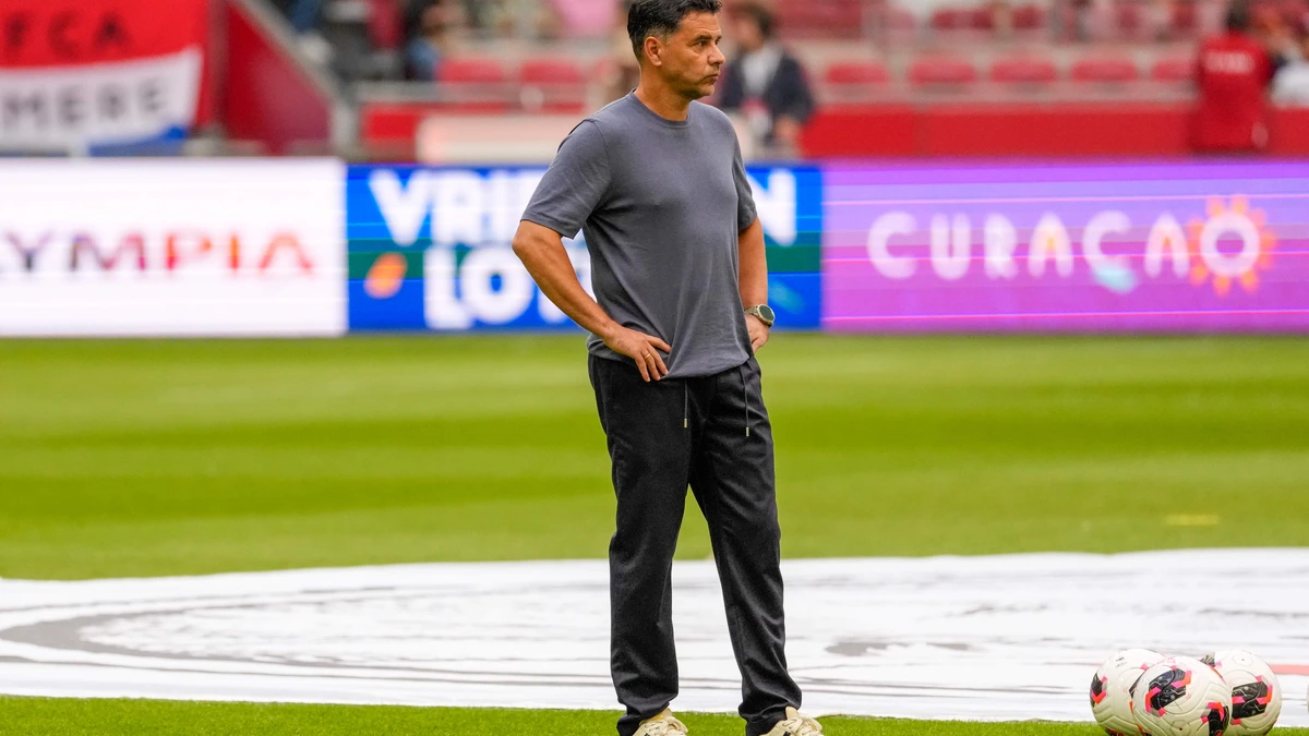 LIVE Conference League | Ajax verdedigt met Tolu in de basis voorsprong op FC Sion