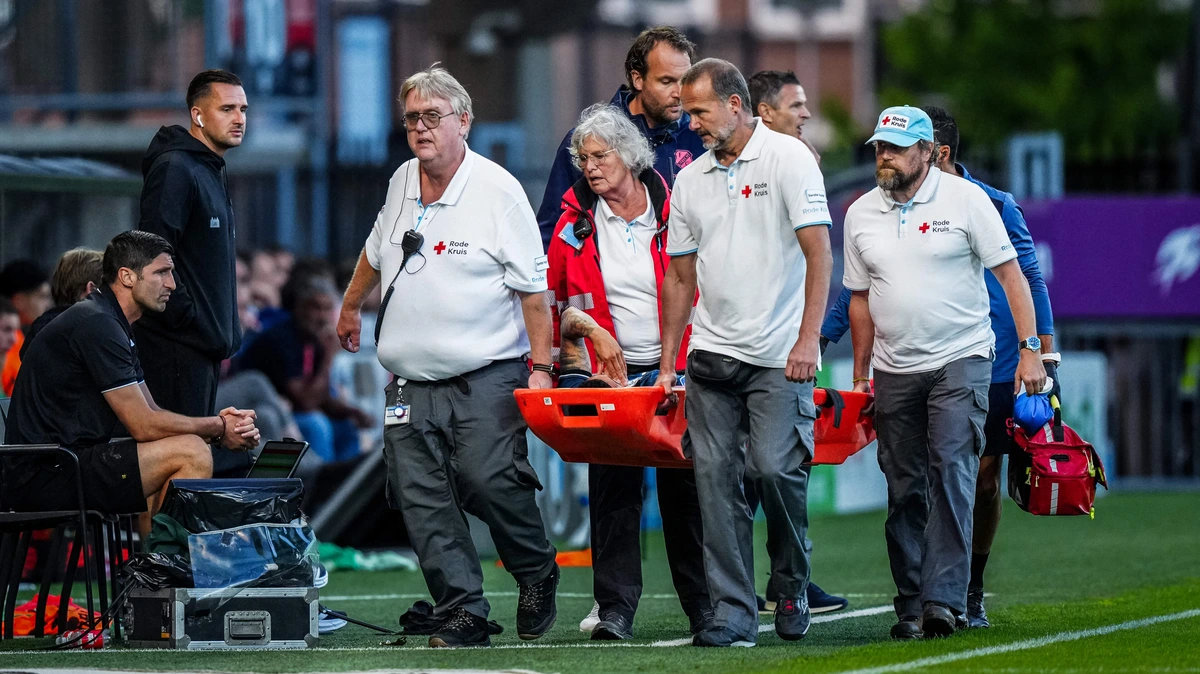 FC Utrecht moet pechvogel Paredes tot jaarwisseling missen door enkelblessure
