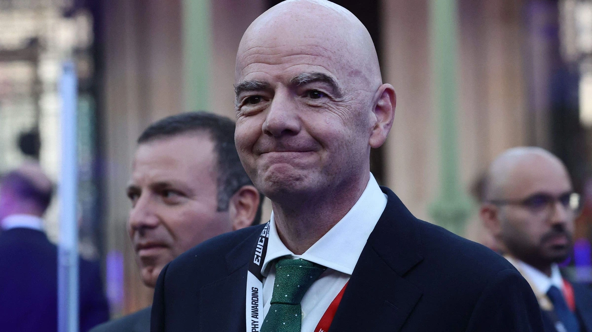 Poging tot charme-offensief Gianni Infantino: ’FIFA wil voetbalkloof verkleinen’