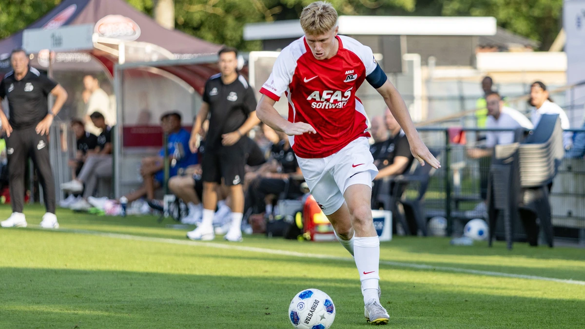LIVE Transfers | AZ verhuurt Jensen aan Loirent, FC Twente bindt Ørjasæter langer