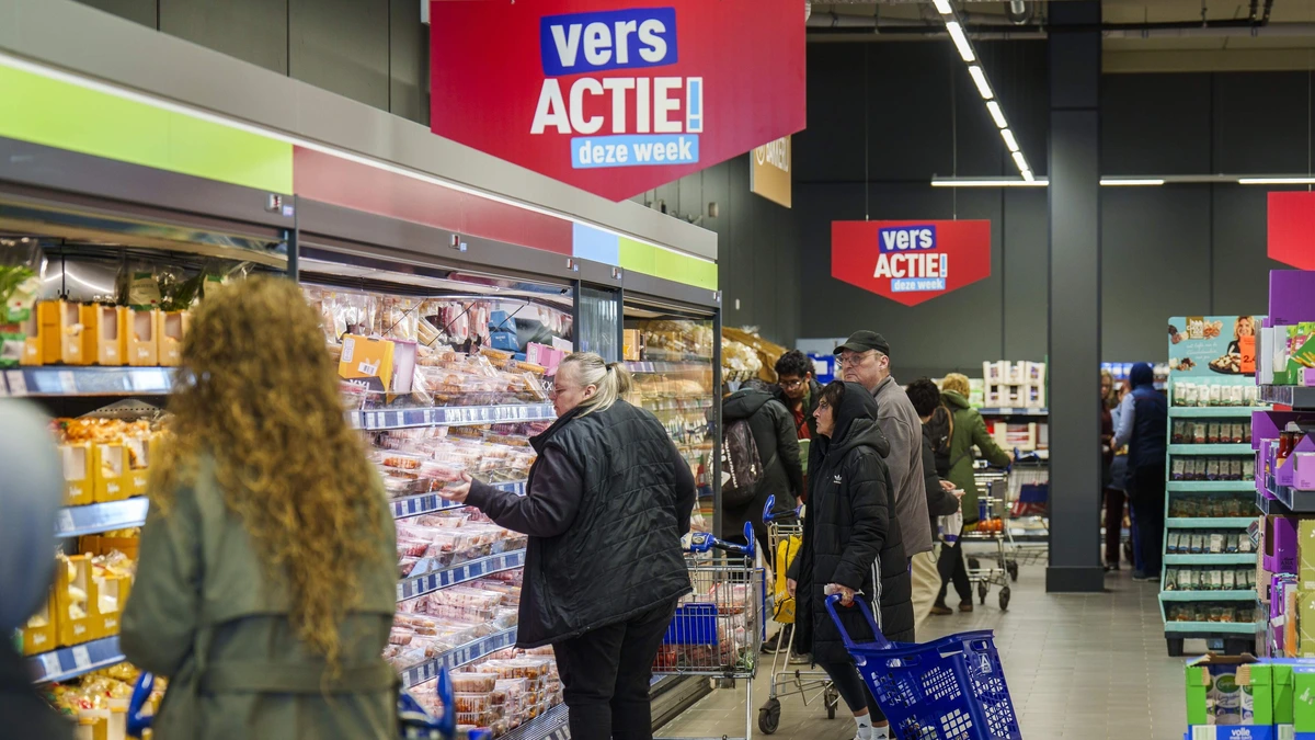 Kortingscircus in supermarkt bereikt ook discounters: streep door ’elke dag lage prijs’-formule