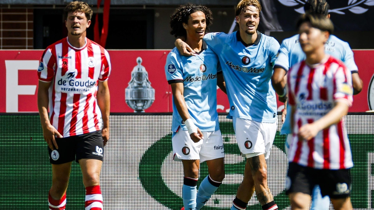 LIVE Eredivisie | Feyenoord leidt bij rust bij Sparta door verdiende treffer Valente