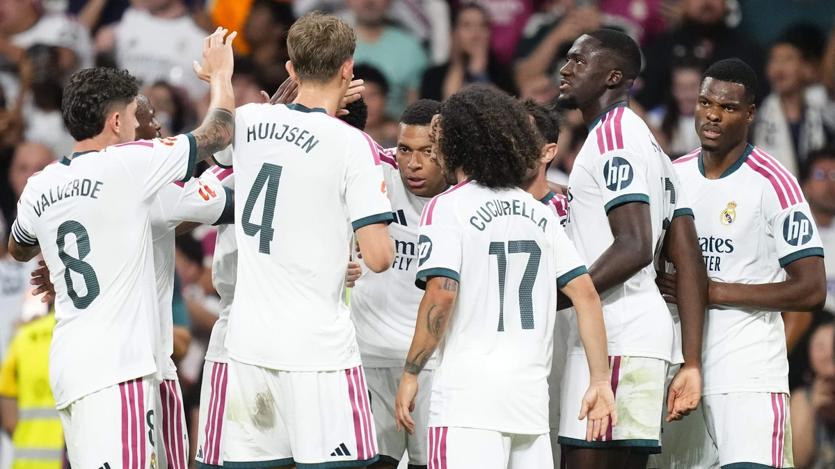 Kylian Mbappé gaat los: Denzel Dumfries boekt overtuigende zege met Real Madrid