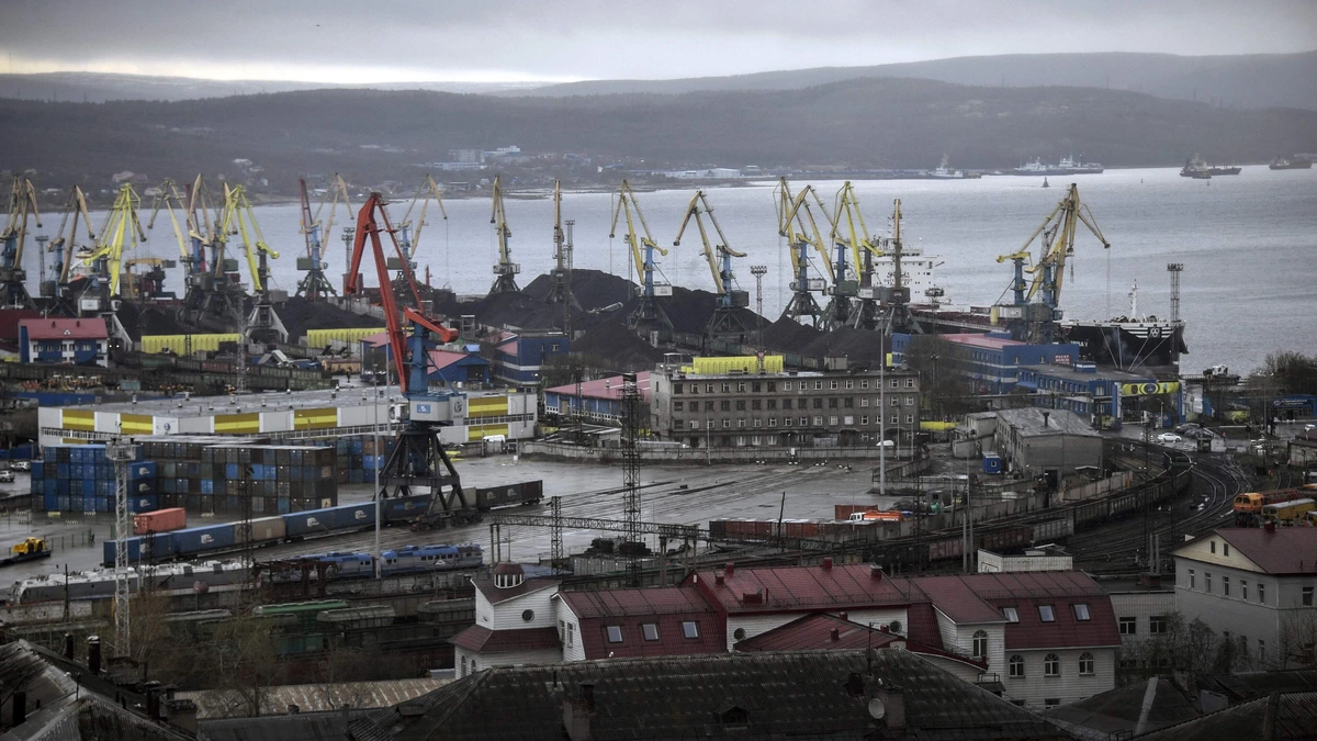 LIVE | Oekraïne brengt Russisch vrachtschip tot zinken op Zwarte Zee, directeur beschrijft aanval als ’piraterij’
