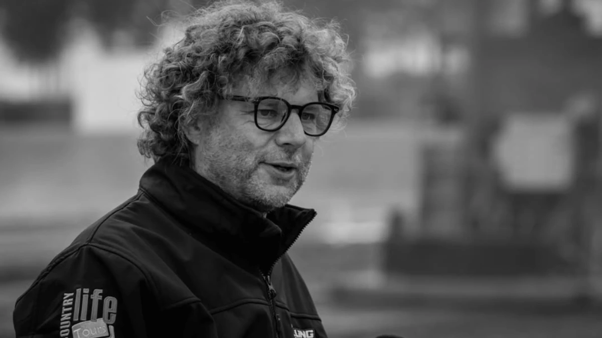 Vaste speaker Ruben Fortuin (55) kwam om tijdens gruwelijk ongeluk in Ohio: ’Hij had zo veel passie voor de sport’