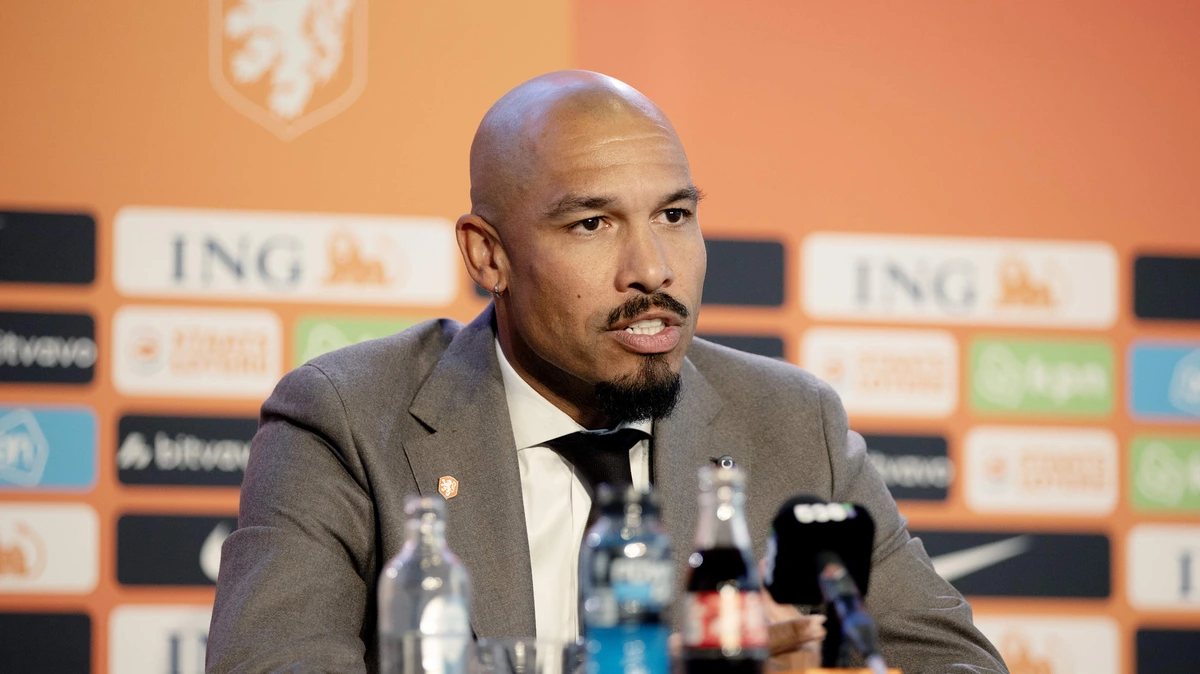 Nigel de Jong onthult hoe Xavi Hernández bondscoach van Nederlands elftal werd na gesprekken in Barcelona en Zeist