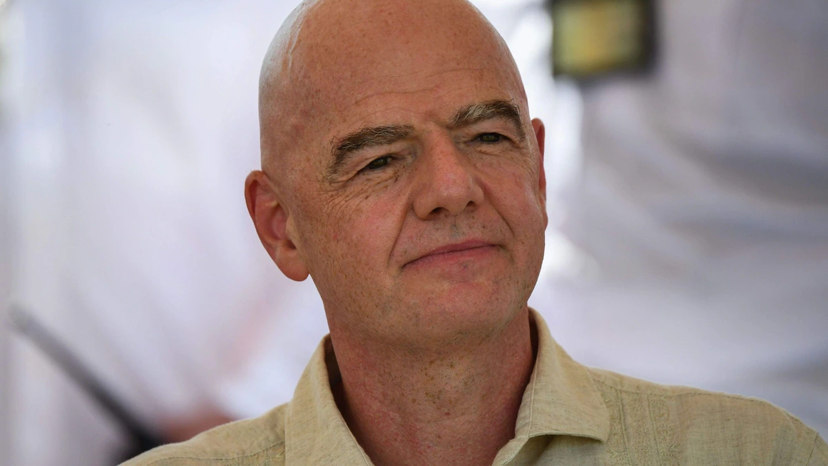 Gianni Infantino weer in opspraak: ’UEFA betaalde vermeende minnares toen hij daar werkte’