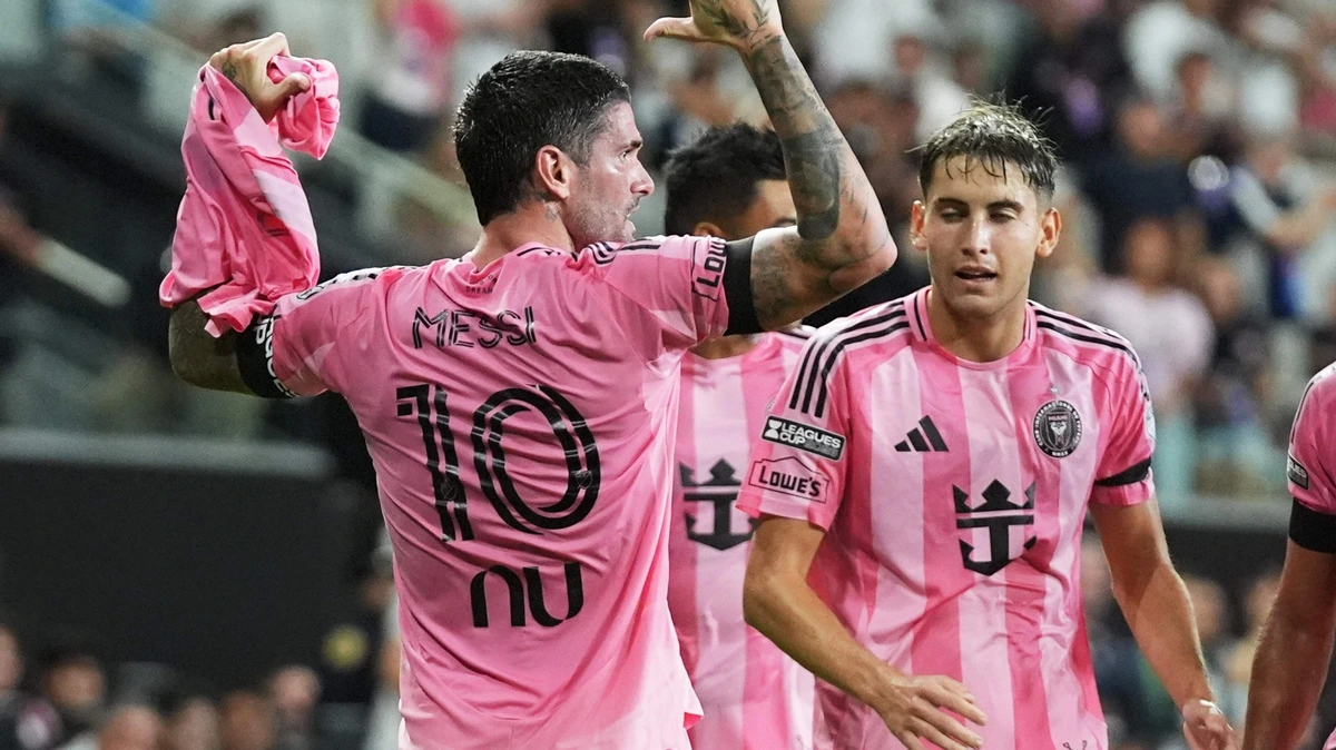 Inter Miami eert overleden vader van Lionel Messi, maar verliest zonder afwezige superster