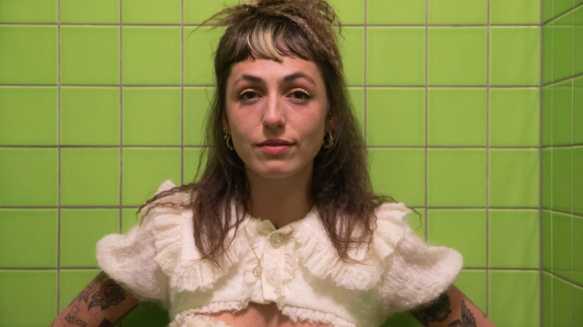 Openbaar Ministerie vindt ’witte mannen’-uitspraak van Sophie Straat op festival niet strafbaar