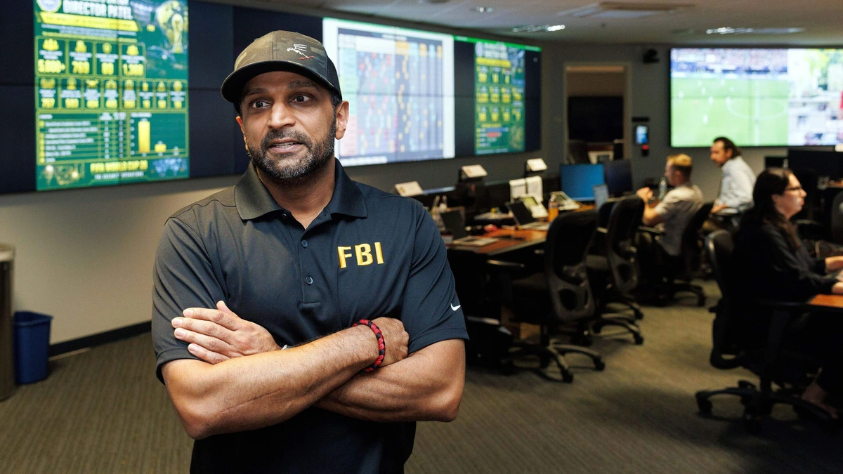 Amerikaanse FBI werkt sinds vorig jaar nauw samen met China en Rusland; ’Gevaarlijk dat de VS gevoelige informatie deelt’