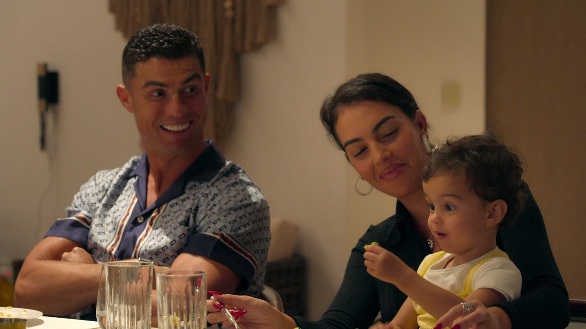 Georgina Rodríguez (32) adopteert kinderen van Cristiano Ronaldo