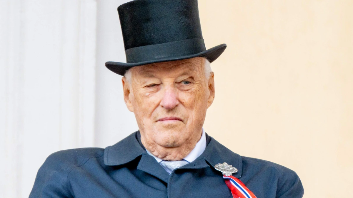 Gezondheid Noorse koning Harald kachelt achteruit volgens paleis