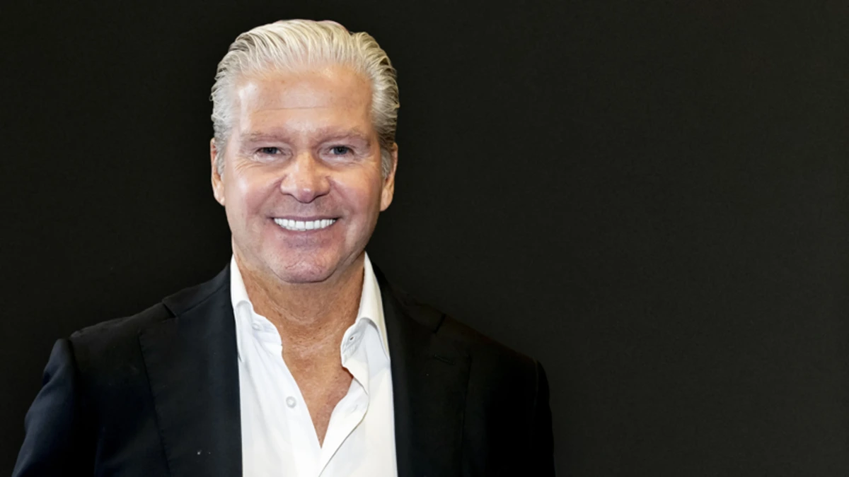 Dries Roelvink vertelt wat hij verdient: ‘Praten over je miljoenen komt je populariteit niet ten goede'