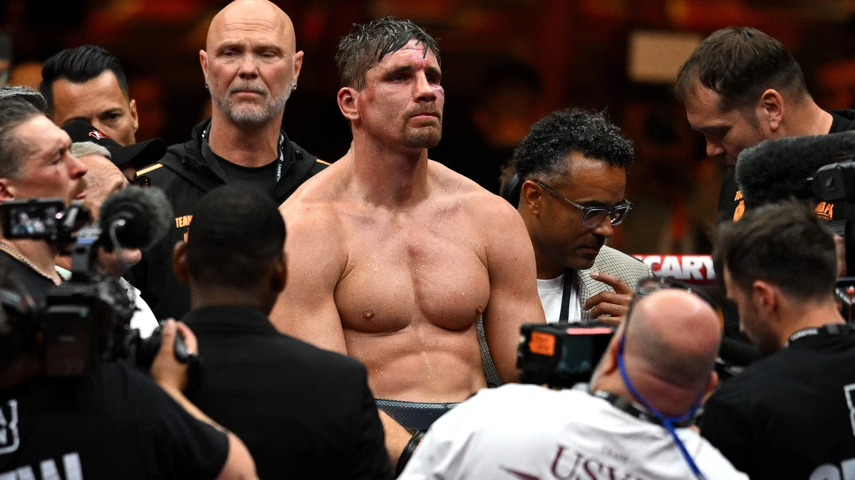 Rico Verhoeven over controversiële nederlaag tegen Usyk: ’We kregen gelijk, maar niks werd teruggedraaid’