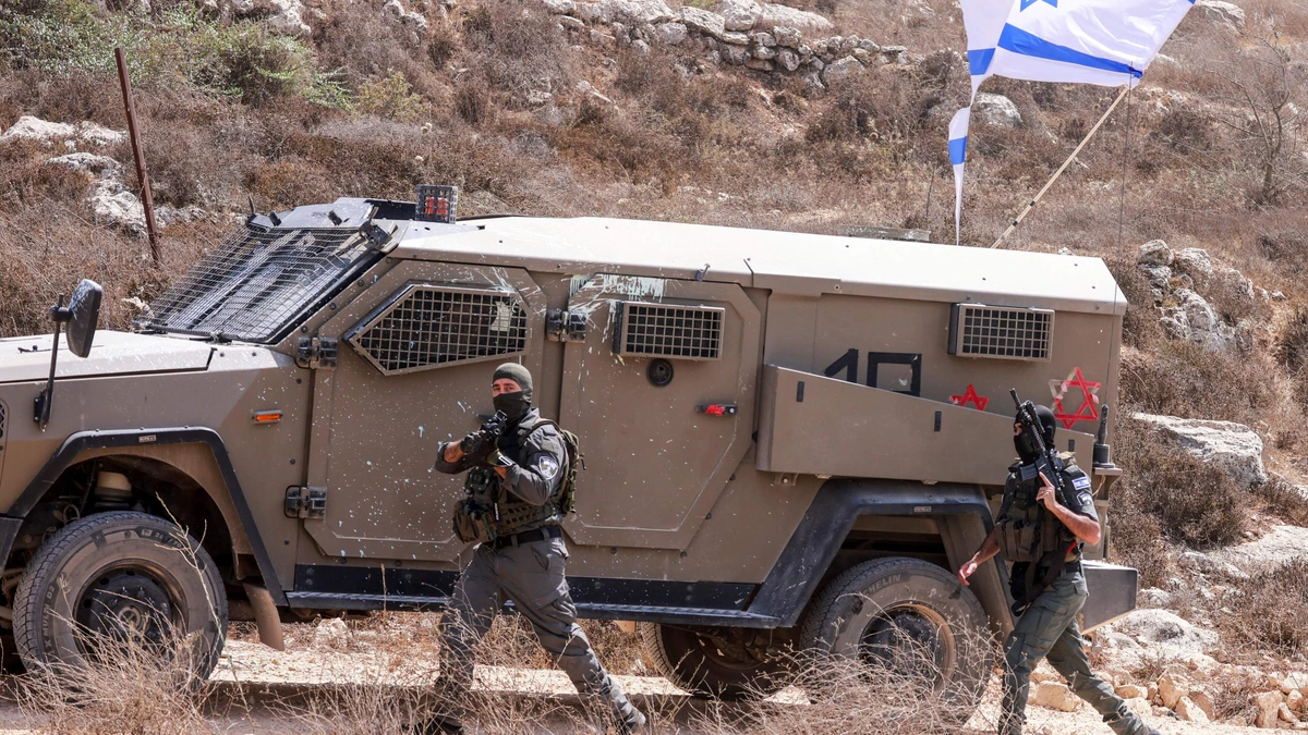 LIVE | Kolonisten vallen Palestijns dorp aan, Israëlisch leger grijpt in: ’Er zijn stenen naar burgers gegooid’