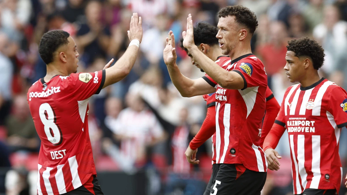 LIVE Eredivisie | Trekt PSV voorsprong tegen FC Groningen na rust over de streep?