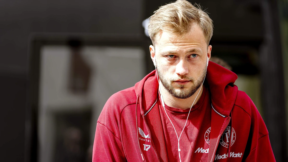 Beweging bij Feyenoord: Neraysho Kasanwirjo en Casper Tengstedt richting uitgang