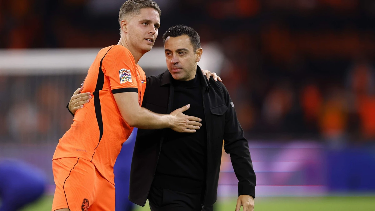 Joey Veerman met luid applaus ontvangen bij rentree in Nederlands elftal: ’Heel goed gevoel om terug te zijn’
