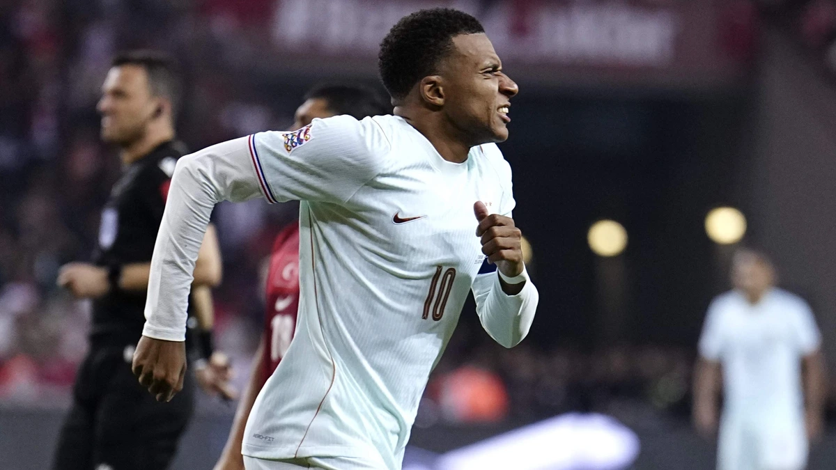 LIVE interlandvoetbal | Ajacied Ouazane (17) debuteert voor Marokko, Mbappé verlaat Franse selectie: ’Het gaat niet goed’