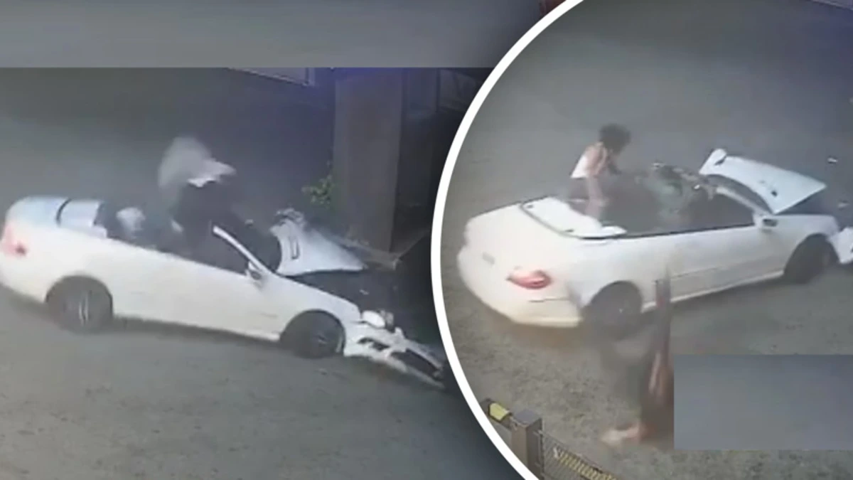 Opmerkelijke crash op beeld: auto schiet van de weg en ramt paal in Libanon