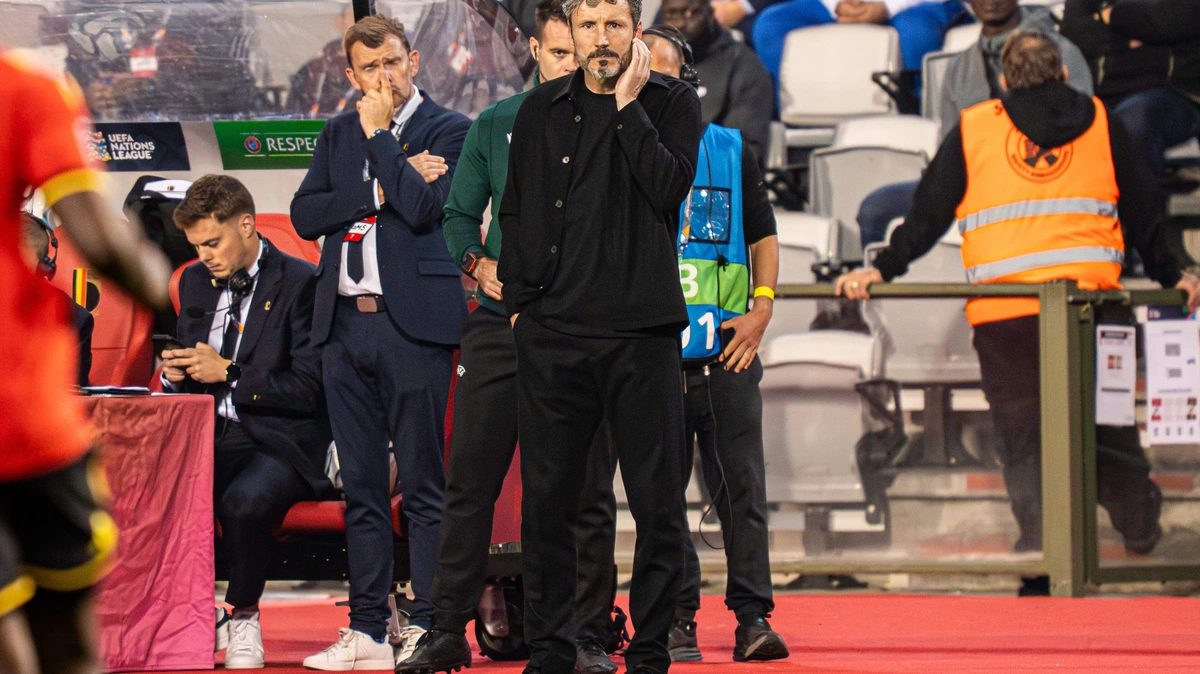 LIVE interlandvoetbal | Mark van Bommel heeft met België handen vol aan sterk Frankrijk, Italië zet Turkije te kijk