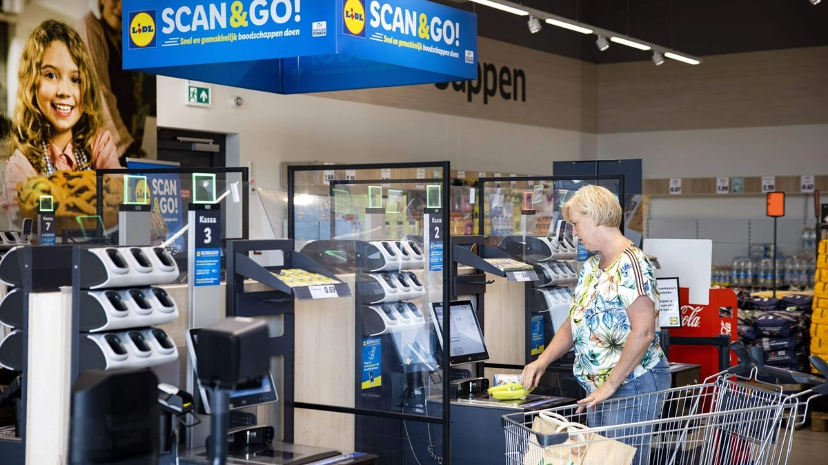 Praat mee: Zijn caissières overbodig geworden met de komst van zelfscankassa's?