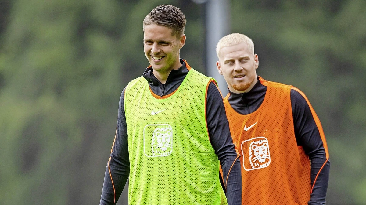 Joey Veerman na twee jaar verlost van slepende discussie: ’Xavi heeft duidelijk gemaakt hoe hij het wil doen’