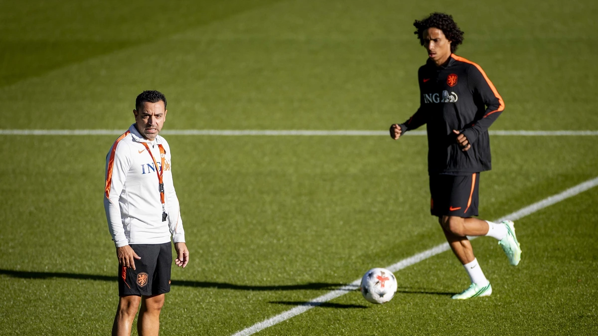 Bondscoach Xavi zet Zechiël, Taylor en Timber op tribune in Nations League-kraker met Duitsland